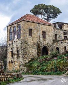 Traditional Lebanese Villa In The Zaarour Arch Arts